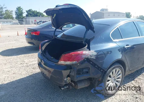 2013 Buick Regal Turbo - Premium 1 из США, поврежденный, VIN 2G4GS5EV5D9174129